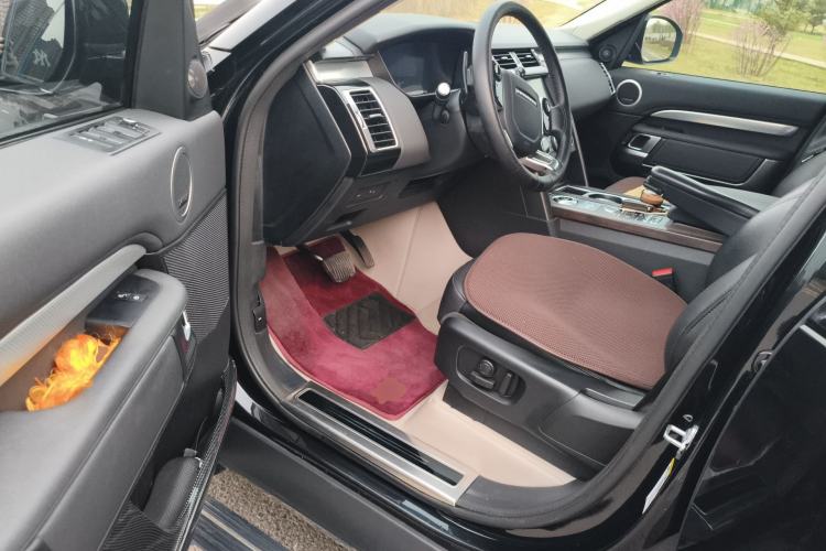 Used Land Rover Discovery 2020 3.0 SC V6 30th Anniversary Special Edition Driver Seat