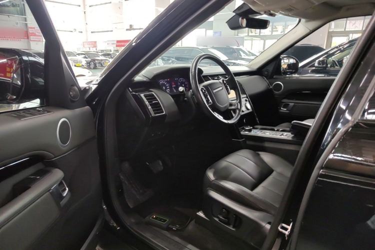 Used Land Rover Discovery 2020 3.0 SC V6 SE Driver Seat