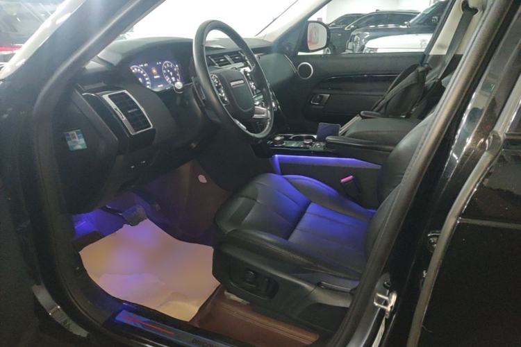 Used Land Rover Discovery 2020 3.0 SC V6 SE Driver Seat