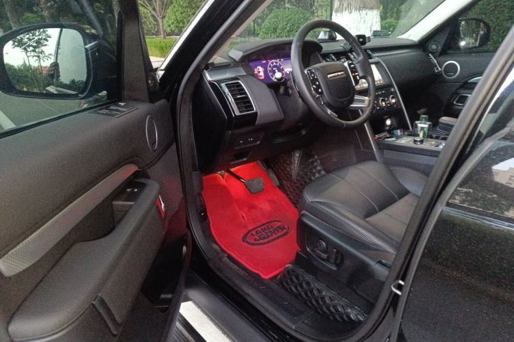 Used Land Rover Discovery 2020 2.0T 30th Anniversary Special Edition Driver Seat