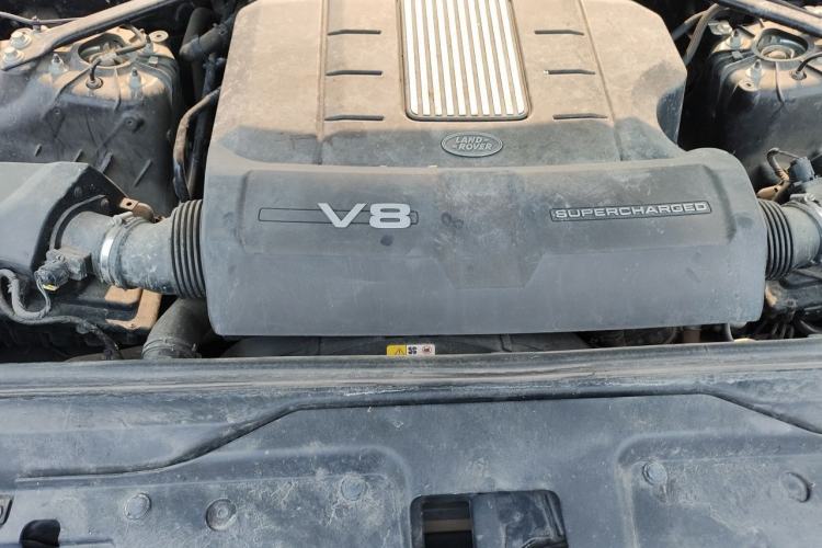 Used Land Rover Discovery 2020 3.0 SC V6 SE Engine Bay