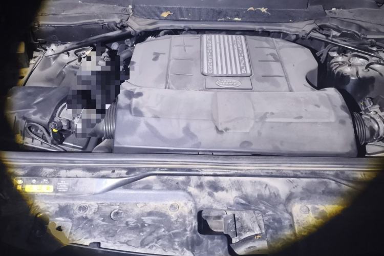 Used Land Rover Discovery 2020 3.0 SC V6 SE Engine Bay