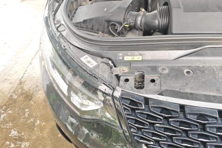 Used Land Rover Discovery 2020 3.0 SC V6 30th Anniversary Special Edition Engine Bay Right