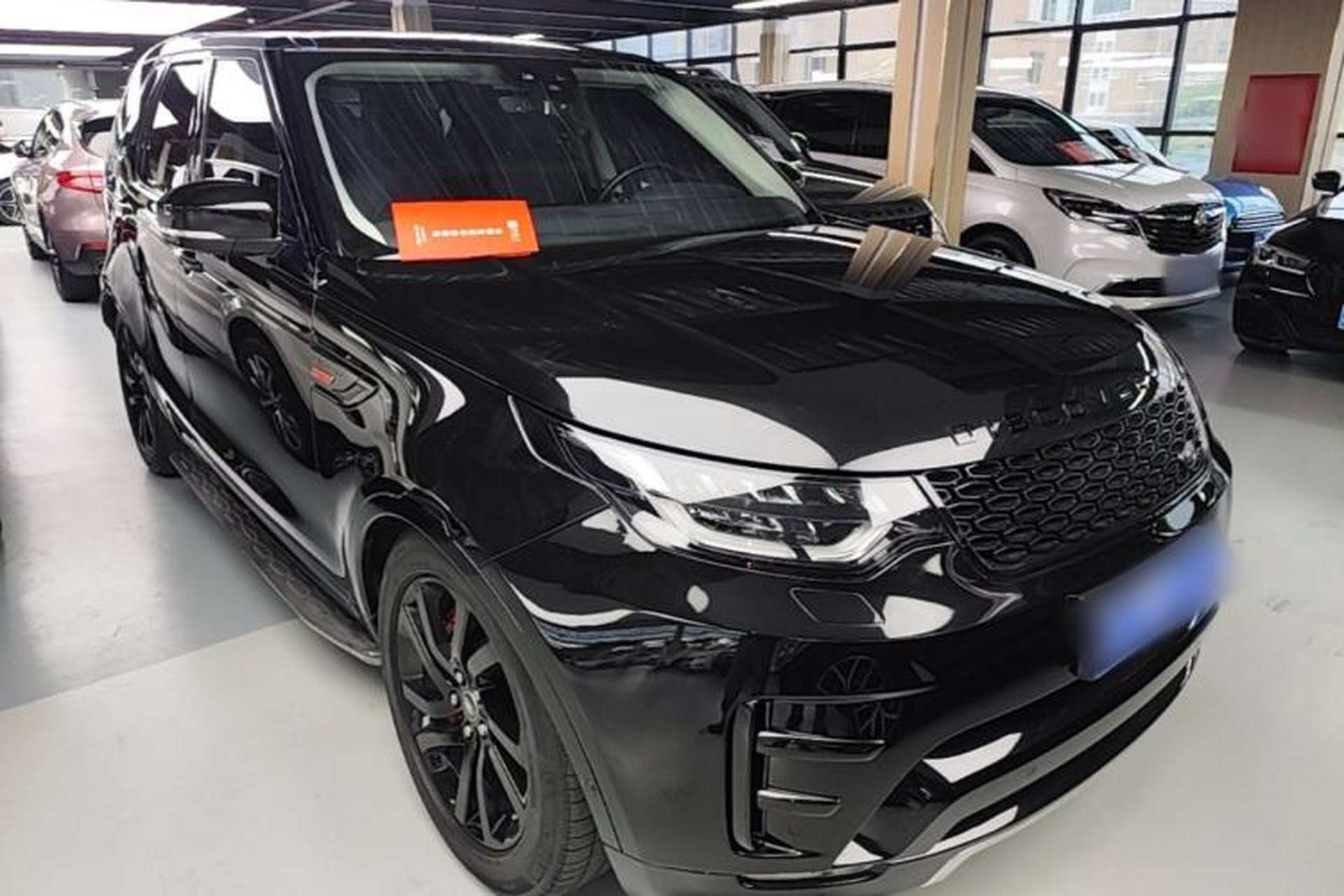 Used Land Rover Discovery 2020 3.0 SC V6 30th Anniversary Special Edition Exterior 1