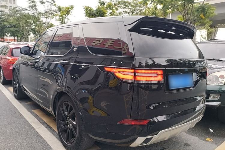 Used Land Rover Discovery 2020 3.0 SC V6 30th Anniversary Special Edition Exterior 2