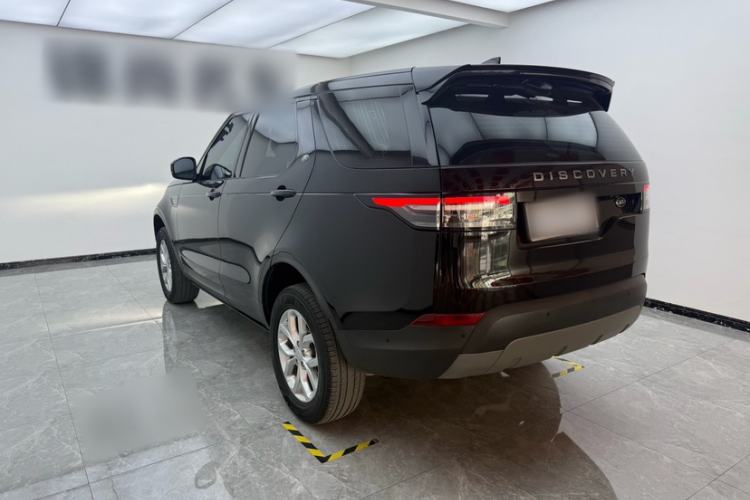 Used Land Rover Discovery 2020 2.0T SE Exterior 2