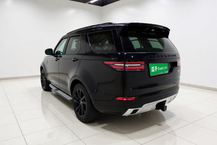 Used Land Rover Discovery 2020 3.0 SC V6 30th Anniversary Special Edition Exterior 3