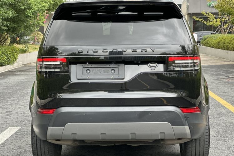 Used Land Rover Discovery 2020 2.0T SE Exterior 3