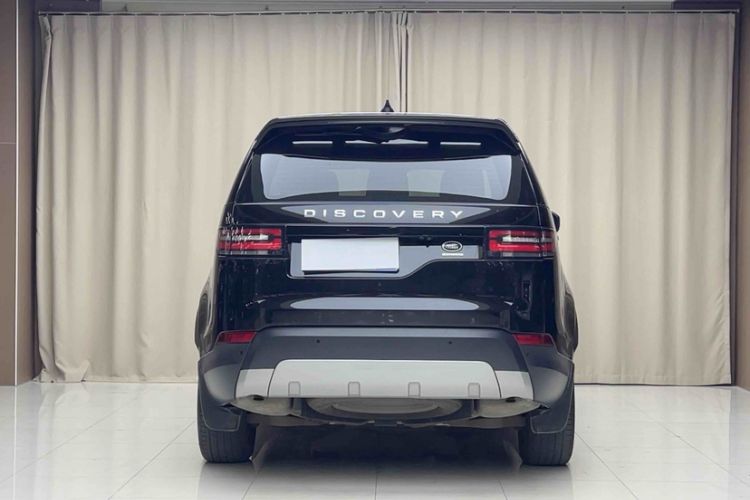 Used Land Rover Discovery 2020 2.0T SE Exterior 4