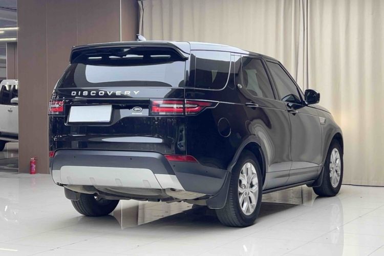 Used Land Rover Discovery 2020 2.0T SE Exterior 5