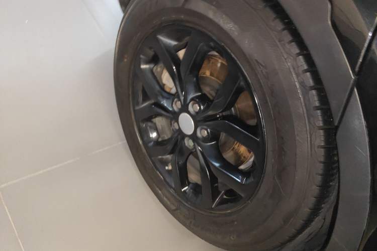 Used Land Rover Discovery 2020 3.0 SC V6 SE Exterior 5