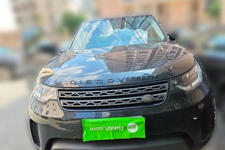 Used Land Rover Discovery 2020 2.0T SE Front