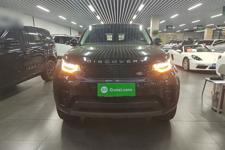 Used Land Rover Discovery 2020 2.0T SE Front