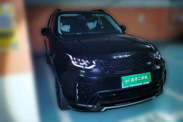 Used Land Rover Discovery 2020 2.0T 30th Anniversary Special Edition Front Right 45 Deg