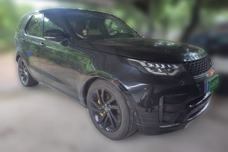 Used Land Rover Discovery 2020 3.0 SC V6 30th Anniversary Special Edition Front Right 45 Deg