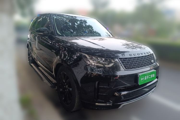 Used Land Rover Discovery 2020 2.0T 30th Anniversary Special Edition Front Right 45 Deg