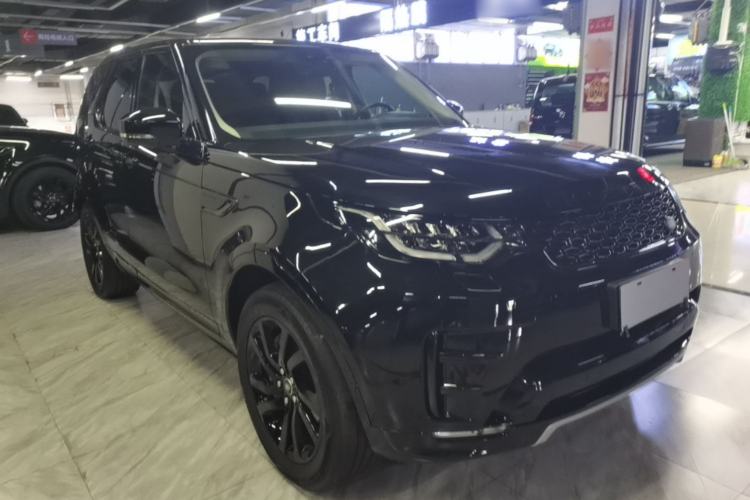 Used Land Rover Discovery 2020 3.0 SC V6 30th Anniversary Special Edition Front Right 45 Deg