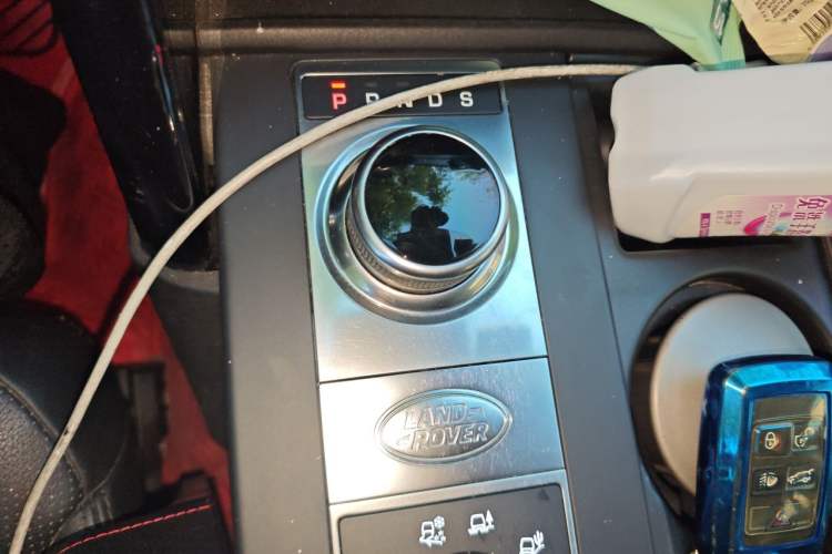 Used Land Rover Discovery 2020 3.0 SC V6 SE Gear Lever