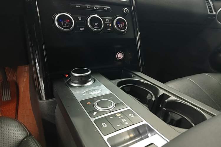 Used Land Rover Discovery 2020 2.0T SE Gear Lever