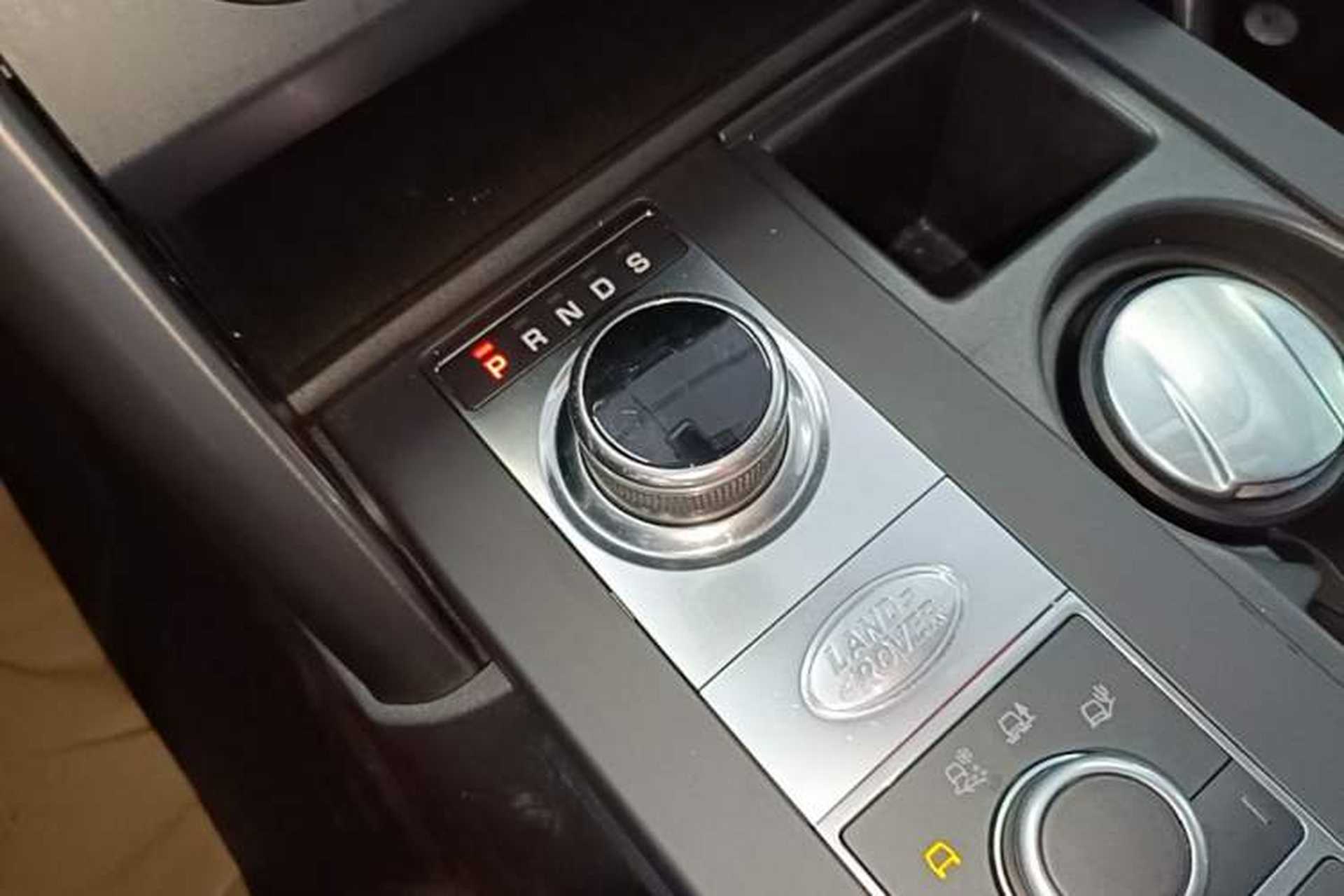 Used Land Rover Discovery 2020 2.0T 30th Anniversary Special Edition Gear Lever