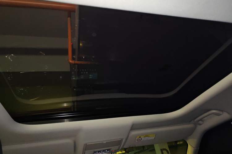Used Land Rover Discovery 2020 3.0 SC V6 SE Headliner