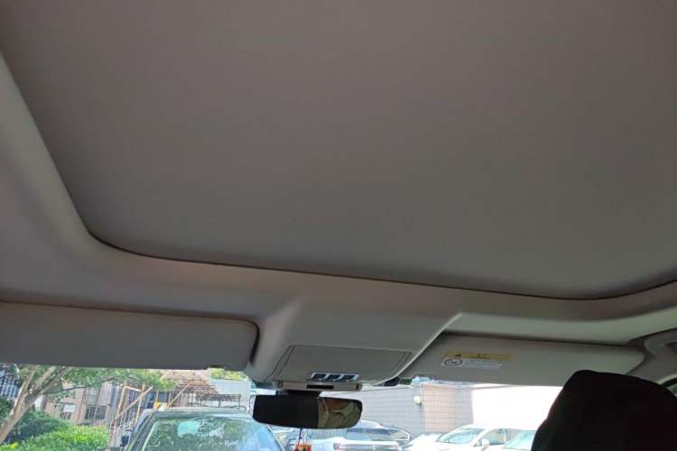 Used Land Rover Discovery 2020 2.0T SE Headliner