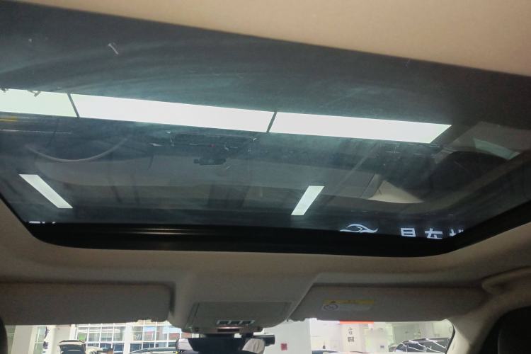 Used Land Rover Discovery 2020 2.0T SE Headliner