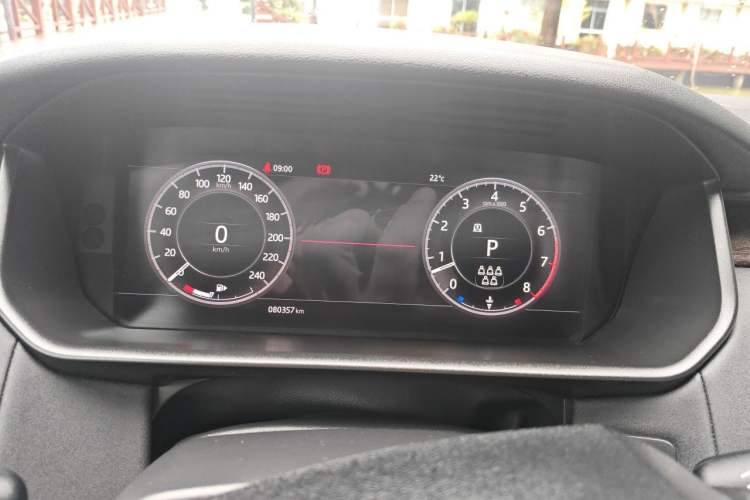 Used Land Rover Discovery 2020 3.0 SC V6 30th Anniversary Special Edition Instrument Cluster