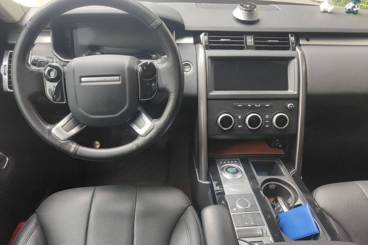 Used Land Rover Discovery 2020 2.0T 30th Anniversary Special Edition Interior 2