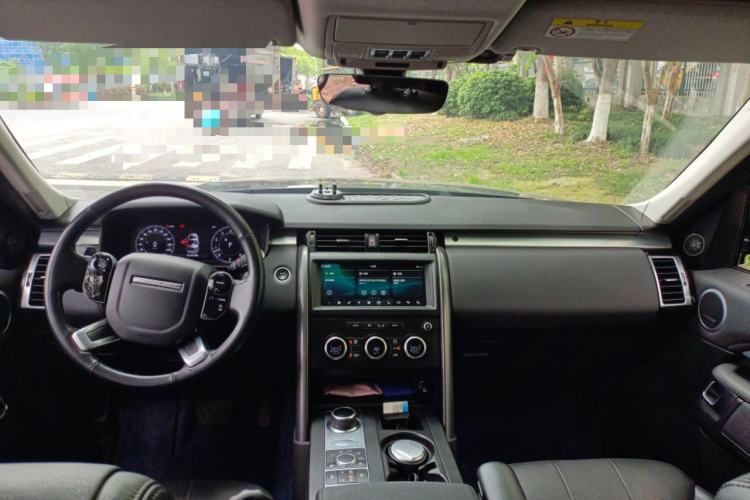 Used Land Rover Discovery 2020 3.0 SC V6 30th Anniversary Special Edition Interior 2