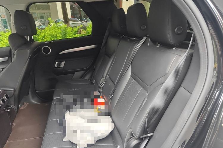 Used Land Rover Discovery 2020 2.0T 30th Anniversary Special Edition Interior 4