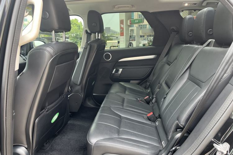 Used Land Rover Discovery 2020 3.0 SC V6 30th Anniversary Special Edition Interior 4