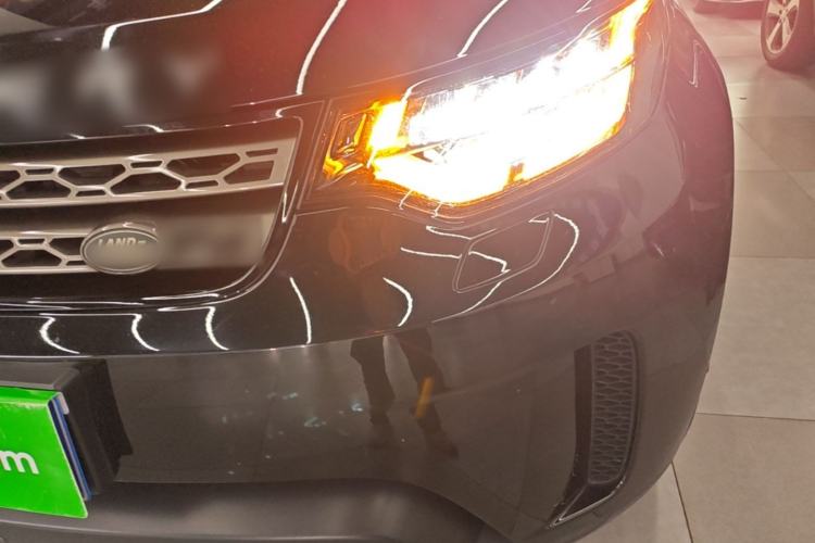 Used Land Rover Discovery 2020 2.0T SE Left Front Headlight