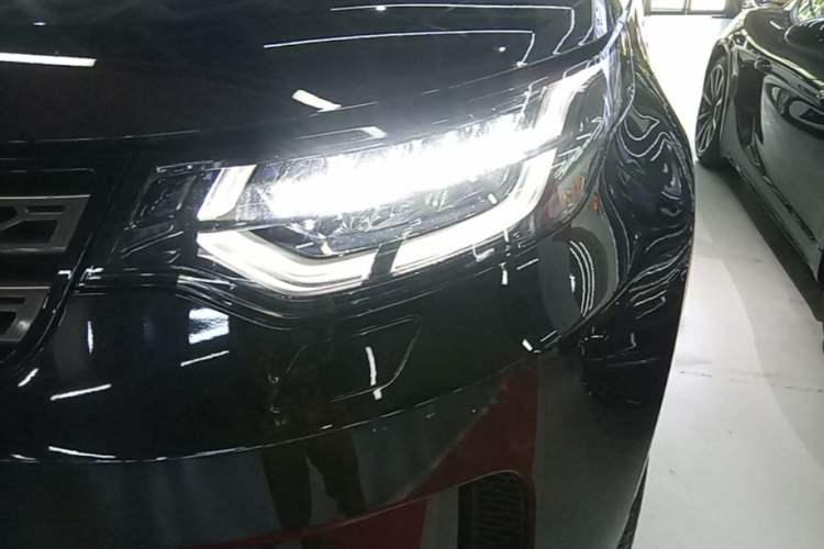 Used Land Rover Discovery 2020 3.0 SC V6 SE Left Front Headlight
