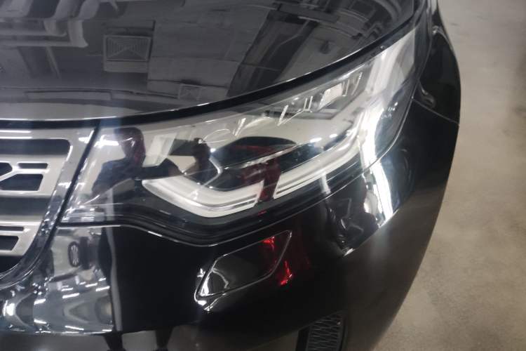 Used Land Rover Discovery 2020 3.0 SC V6 SE Left Front Headlight