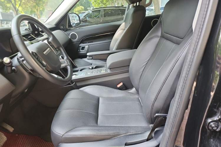 Used Land Rover Discovery 2020 3.0 SC V6 SE Left Front Seat