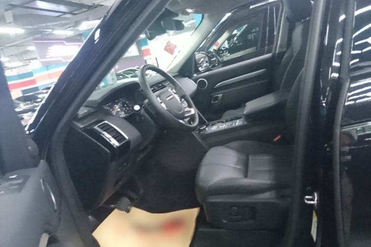 Used Land Rover Discovery 2020 3.0 SC V6 30th Anniversary Special Edition Left Front Seat