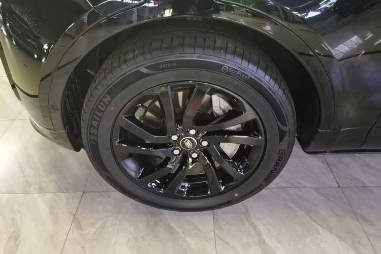 Used Land Rover Discovery 2020 3.0 SC V6 30th Anniversary Special Edition Left Front Wheel Hub