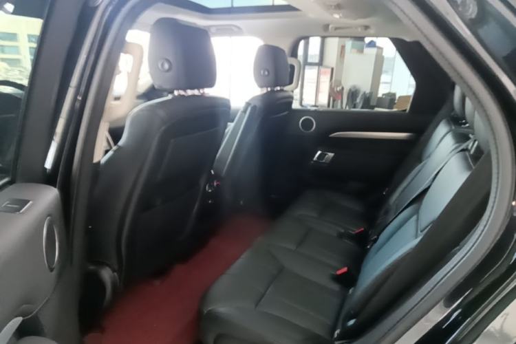 Used Land Rover Discovery 2020 2.0T 30th Anniversary Special Edition Left Rear Seat