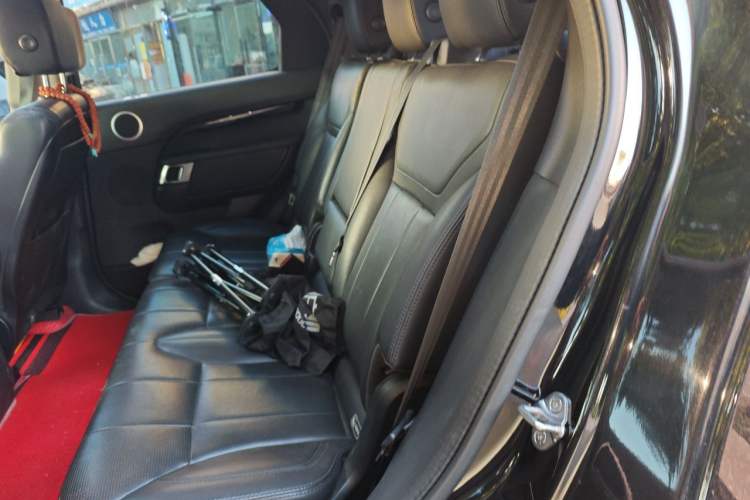 Used Land Rover Discovery 2020 3.0 SC V6 SE Left Rear Seat