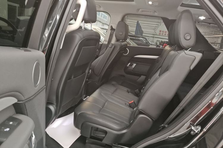 Used Land Rover Discovery 2020 3.0 SC V6 30th Anniversary Special Edition Left Rear Seat