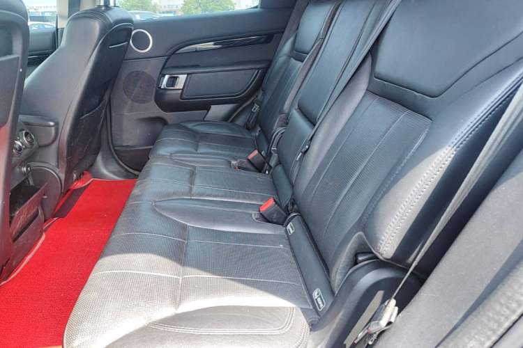 Used Land Rover Discovery 2020 3.0 SC V6 SE Left Rear Seat