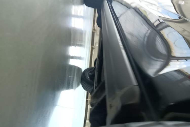 Used Land Rover Discovery 2020 2.0T 30th Anniversary Special Edition Left Side Sill