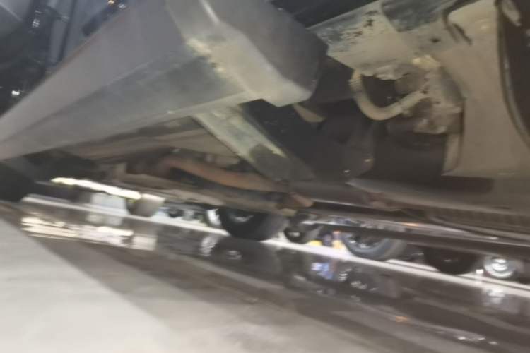 Used Land Rover Discovery 2020 3.0 SC V6 30th Anniversary Special Edition Left Side Sill