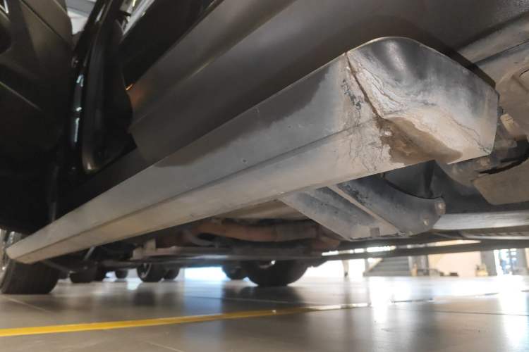 Used Land Rover Discovery 2020 3.0 SC V6 SE Left Side Sill