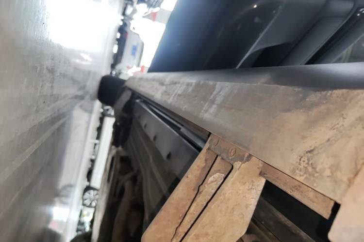 Used Land Rover Discovery 2020 3.0 SC V6 SE Left Side Sill