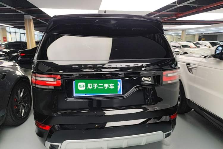 Used Land Rover Discovery 2020 3.0 SC V6 30th Anniversary Special Edition Rear