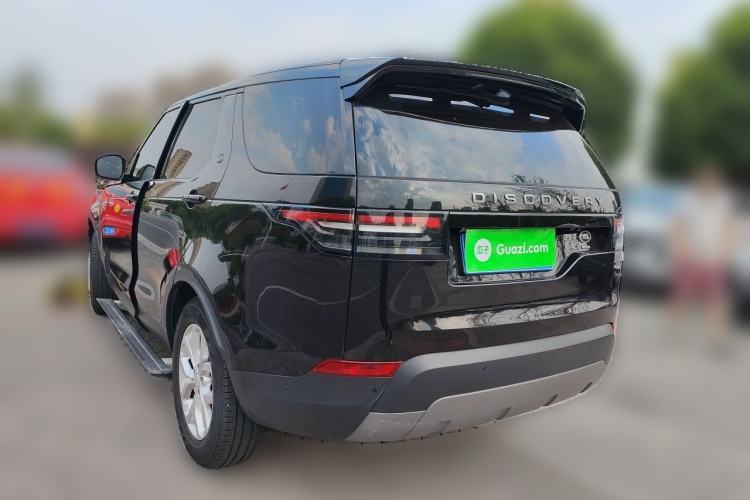Used Land Rover Discovery 2020 3.0 SC V6 SE Rear Left 45 Deg