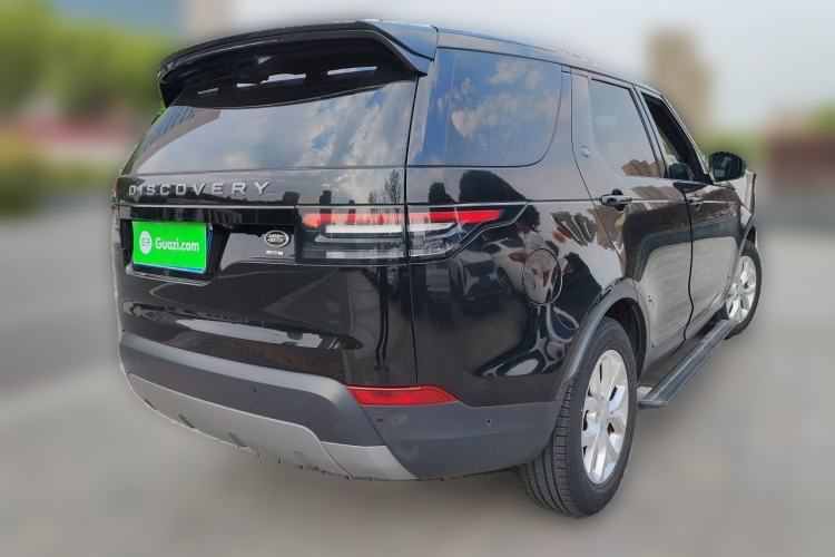 Used Land Rover Discovery 2020 3.0 SC V6 SE Rear Right 45 Deg