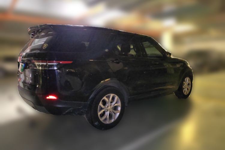 Used Land Rover Discovery 2020 3.0 SC V6 SE Rear Right 45 Deg